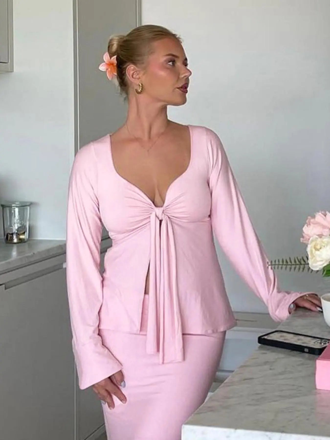 Women'S Solid Knot Front Split Hem Tee, Casual Chic Basic Feminine Long Sleeve Sweetheart Neck T-Shirt for Fall, Women'S Clothing for Daily Wear Top